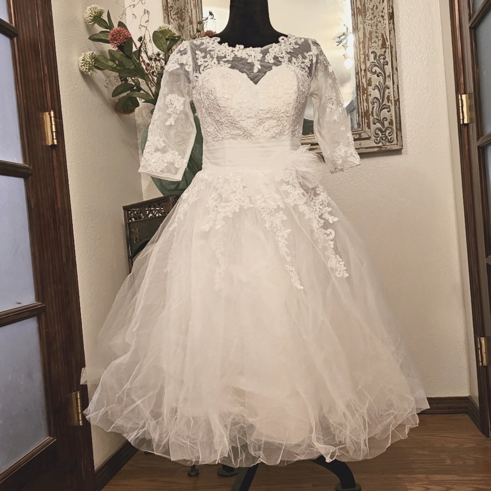 White lace dress